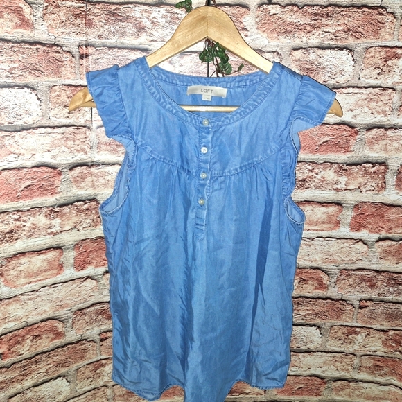 LOFT | 100% Lyrocell Ruffle Shoulder Pullover Chambray Top - Blue - Picture 12 of 15